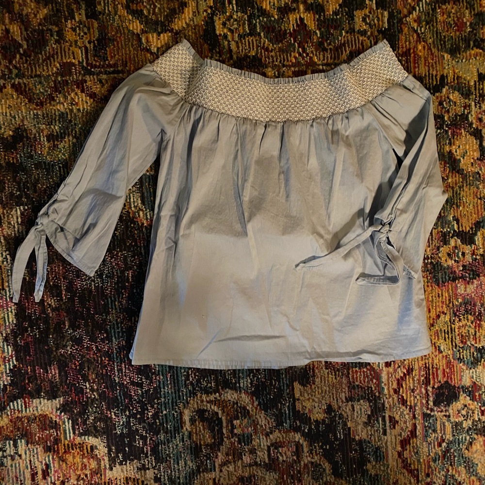 Off the shoulder 3/4 sleeve top